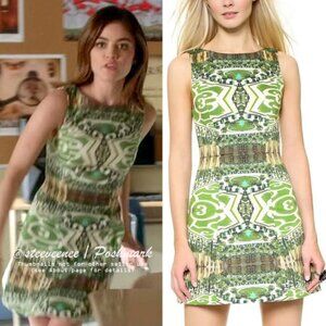 Alice + Olivia Carrie Structured Dress in Mirrored Garden ASO Aria Montgomery